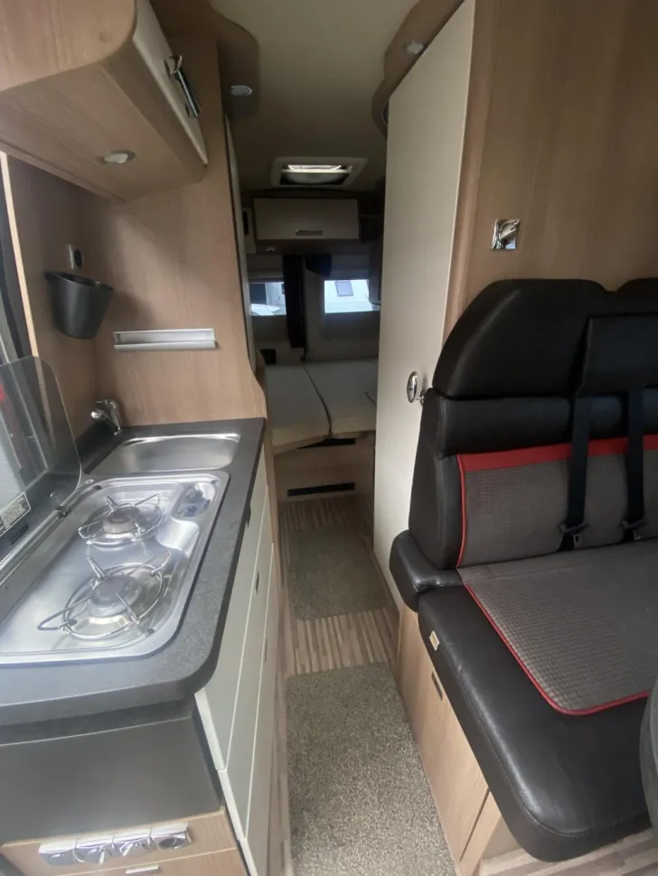 Fahrzeugbild Malibu Van 600 DB low-bed #6