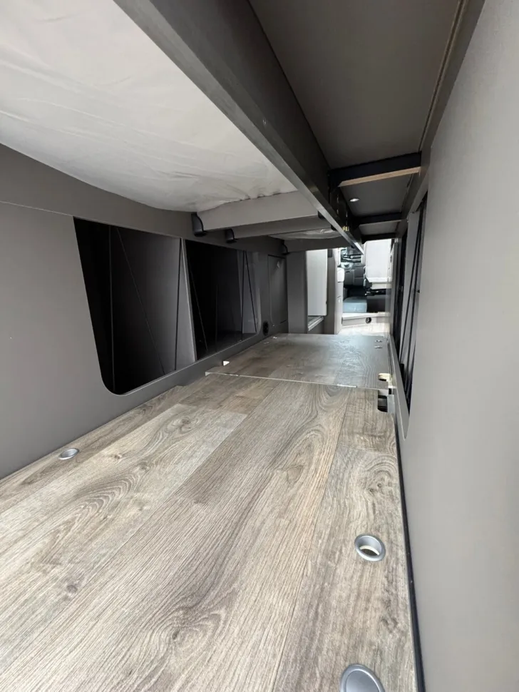 Fahrzeugbild LMC Innovan Ford 592 #21