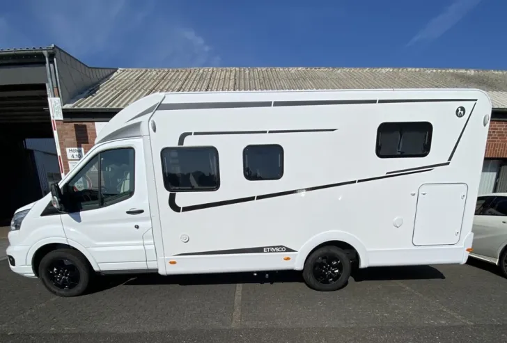 Fahrzeugbild Etrusco V Ford 6.8 SCF #2