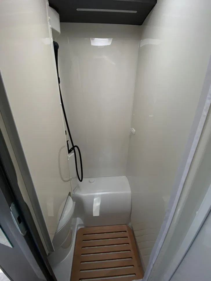 Fahrzeugbild Etrusco V Ford 6.8 SCF #11