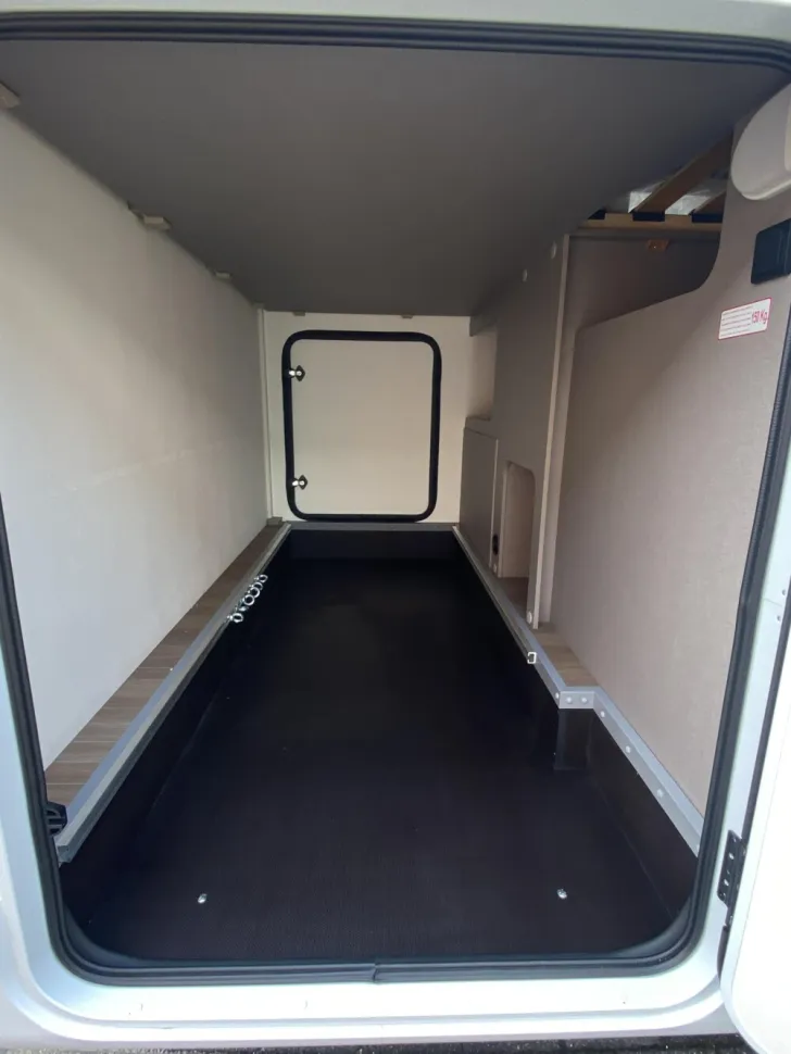 Fahrzeugbild Etrusco V Ford 6.8 SCF #21