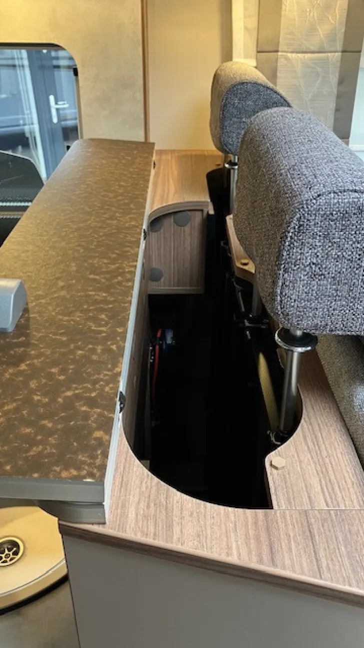 Fahrzeugbild Knaus L!VE LIVE I 700 MEG *180PS*Betterweiterung* #12