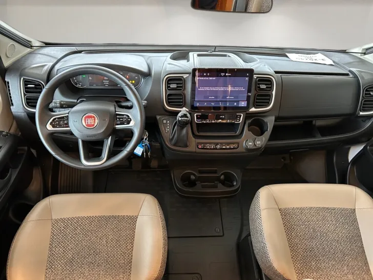 Fahrzeugbild Carthago chic c-line T  4.9 LE #10