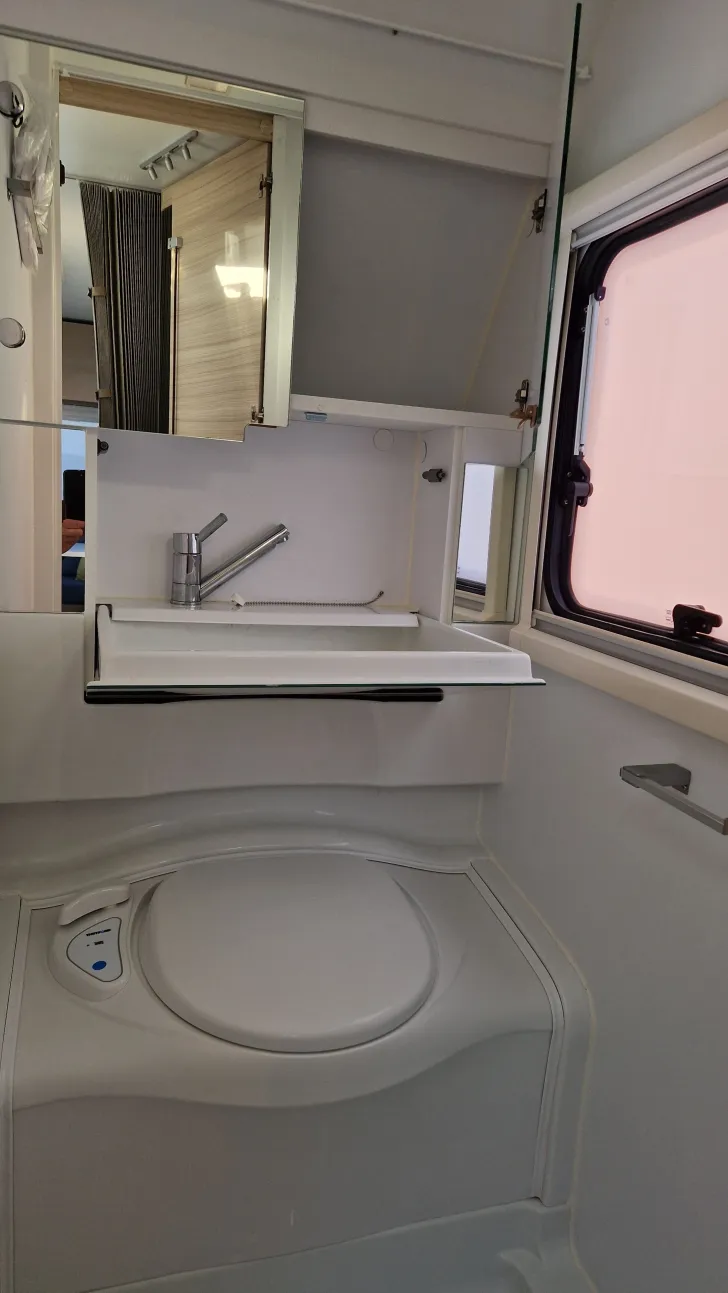 Fahrzeugbild Adria Altea 472 PU Mover 1 Jahr #5