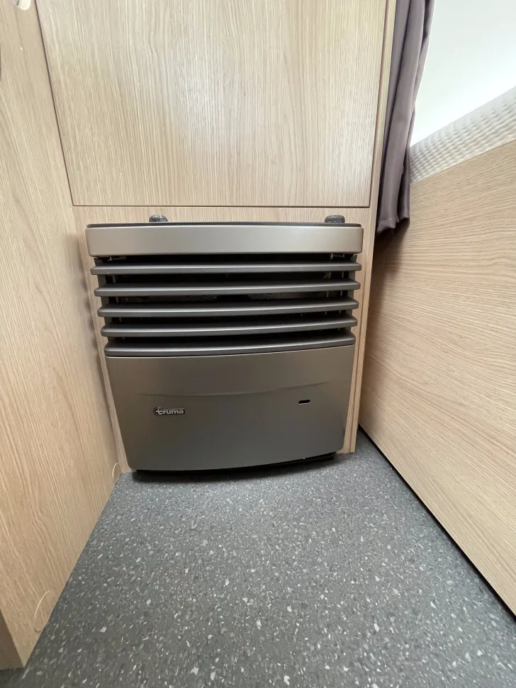 Fahrzeugbild Adria Aviva 400 PS #12