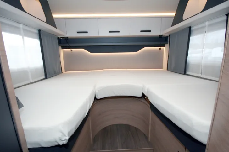 Fahrzeugbild Knaus L!VE WAVE 650 MEG Black Selection #21