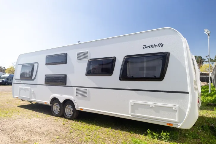 Fahrzeugbild Dethleffs Camper 730 FKR // 9.254  reduziert #4