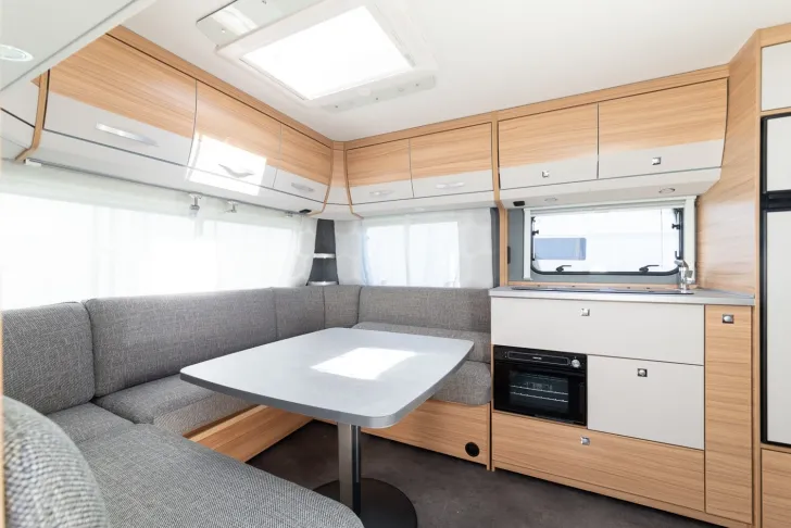Fahrzeugbild Dethleffs Camper 730 FKR // 9.254  reduziert #6