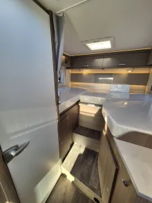 Fahrzeugbild Carado T338 pro+ *LED*Hubbett*Automatik* #26