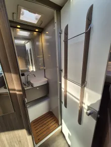 Fahrzeugbild Carado T338 pro+ *LED*Hubbett*Automatik* #27