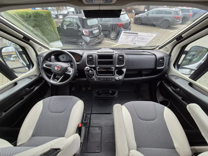 Fahrzeugbild VanTourer Fiat 600 D *Totwinkelass.*Regensensor* #10