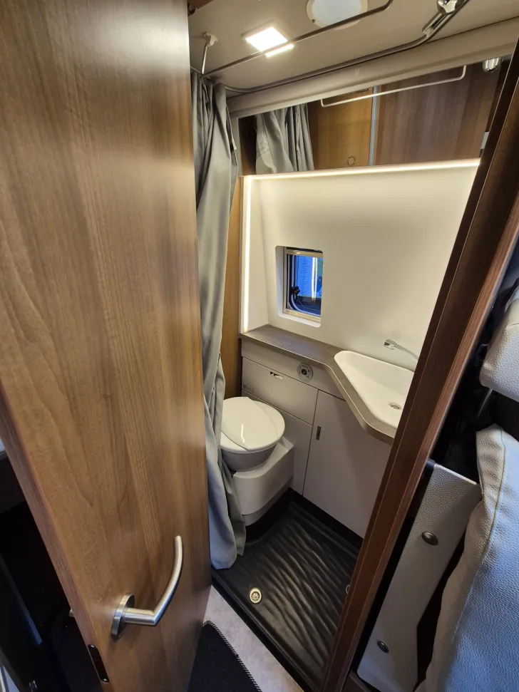 Fahrzeugbild VanTourer Fiat 600 D *Totwinkelass.*Regensensor* #23