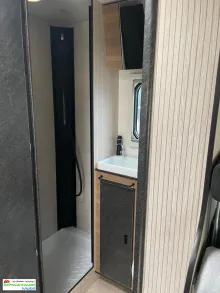 Fahrzeugbild Rimor SARUS 98 P 2025 Solar Markise RFK uvm. #12