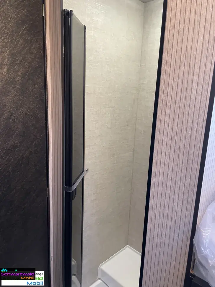 Fahrzeugbild Rimor SARUS 99 PLUS autom. Frühlingsangebot! #5