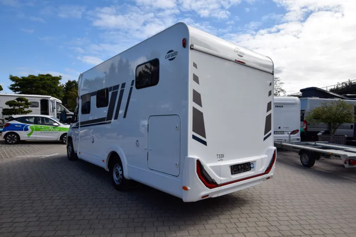 Fahrzeugbild Carado T338 *Hubbett*Faltverdunkelung* #6