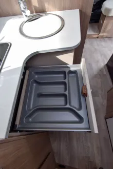 Fahrzeugbild Carado T338 *Hubbett*Faltverdunkelung* #17