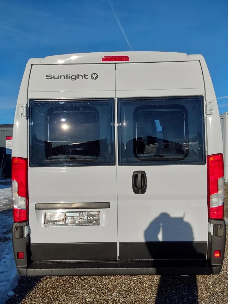 Fahrzeugbild Sunlight Cliff 600 Peugeot #6