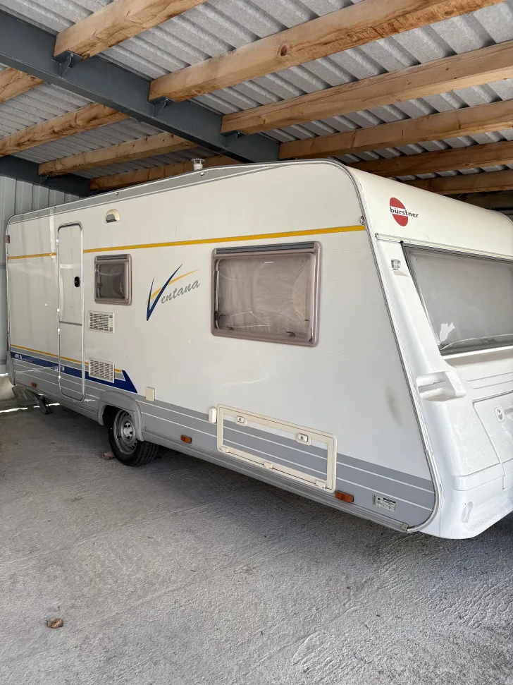 Fahrzeugbild Bürstner Ventana 490 TK Avantgarde Guter Zustand #1