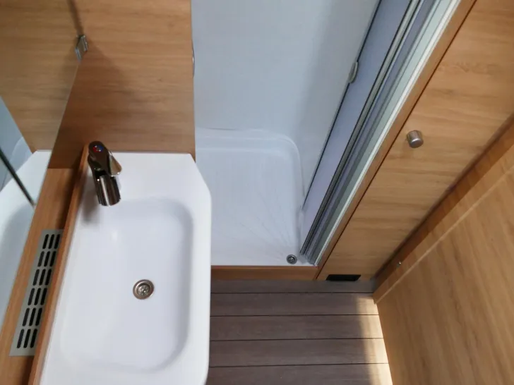 Fahrzeugbild Knaus Südwind BLACK SELECTION 650 PEB #15