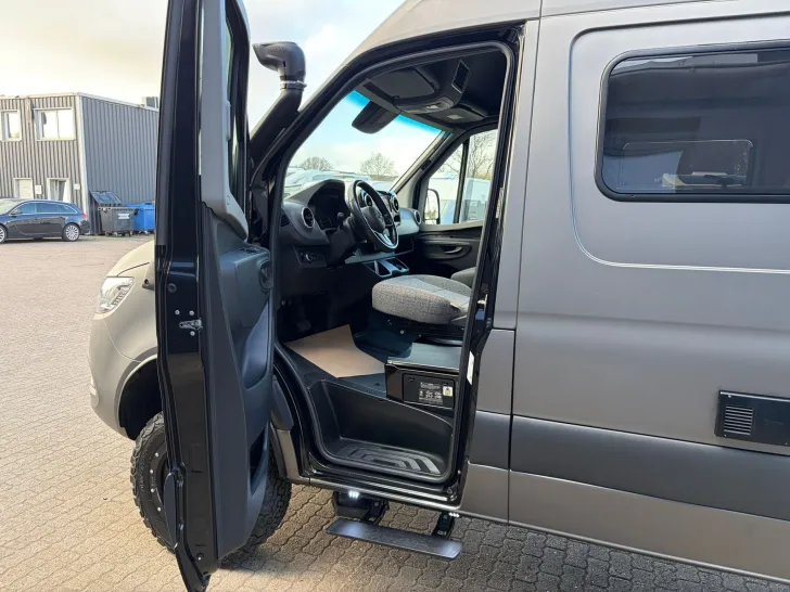Fahrzeugbild Hymer Grand Canyon S *4x4*DELTA*SNORKEL*LTE* #4