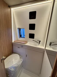 Fahrzeugbild Weinsberg CaraBus 600 MQ EDITION [FIRE] Aufstelldach, Rahmenfenster #11