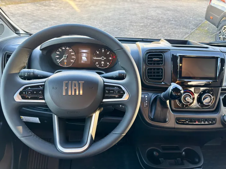 Fahrzeugbild Weinsberg CaraBus 600 MQ EDITION [FIRE] Aufstelldach, Rahmenfenster #13