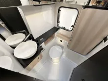 Fahrzeugbild Hobby De Luxe 460 SL Model 2026 sofort verfügbar #8