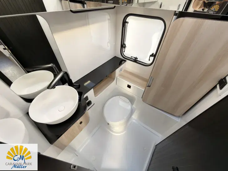 Fahrzeugbild Hobby De Luxe 460 SL Model 2026 sofort verfügbar #8