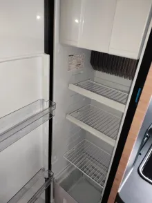 Fahrzeugbild Knaus L!VE WAVE 650 MG Platinum Selection Live Wave #14