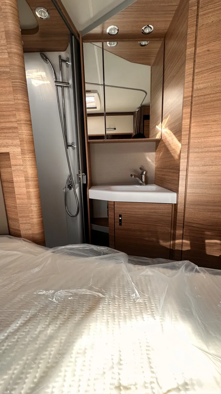 Fahrzeugbild Weinsberg CaraCompact 600 MF EDITION [PEPPER] Automatikgetriebe #19