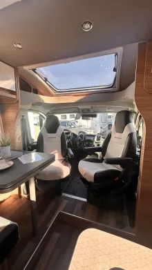 Fahrzeugbild Weinsberg CaraCompact 600 MF EDITION [PEPPER] Automatikgetriebe #5