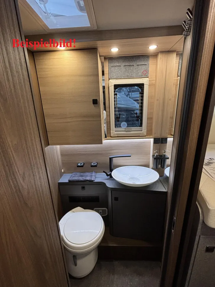 Fahrzeugbild Eura Mobil Profila T PT 726 EB SONDERMODELL-GOLD LEVEL #8