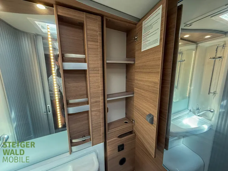 Fahrzeugbild Knaus 640 MEG MAN #25