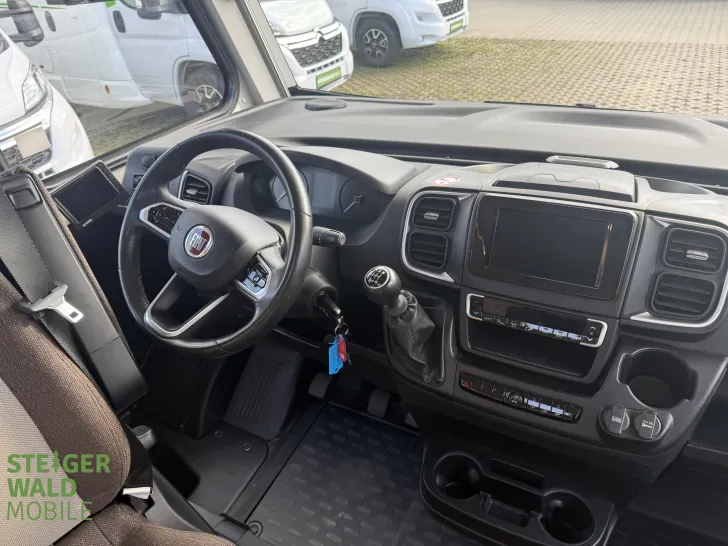 Fahrzeugbild Dethleffs Trend 6717 #20