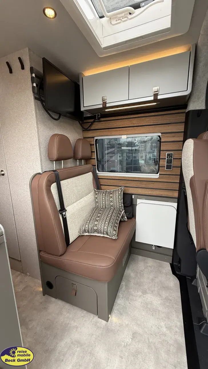 Fahrzeugbild Hymer Camper Van Grand Canyon S 700 4x4 Allrad #9