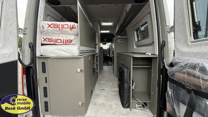 Fahrzeugbild Hymer Camper Van Grand Canyon S 700 4x4 Allrad #22