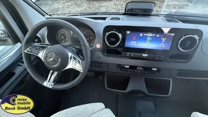 Fahrzeugbild Hymer Camper Van Grand Canyon S 700 4x4 Allrad #6