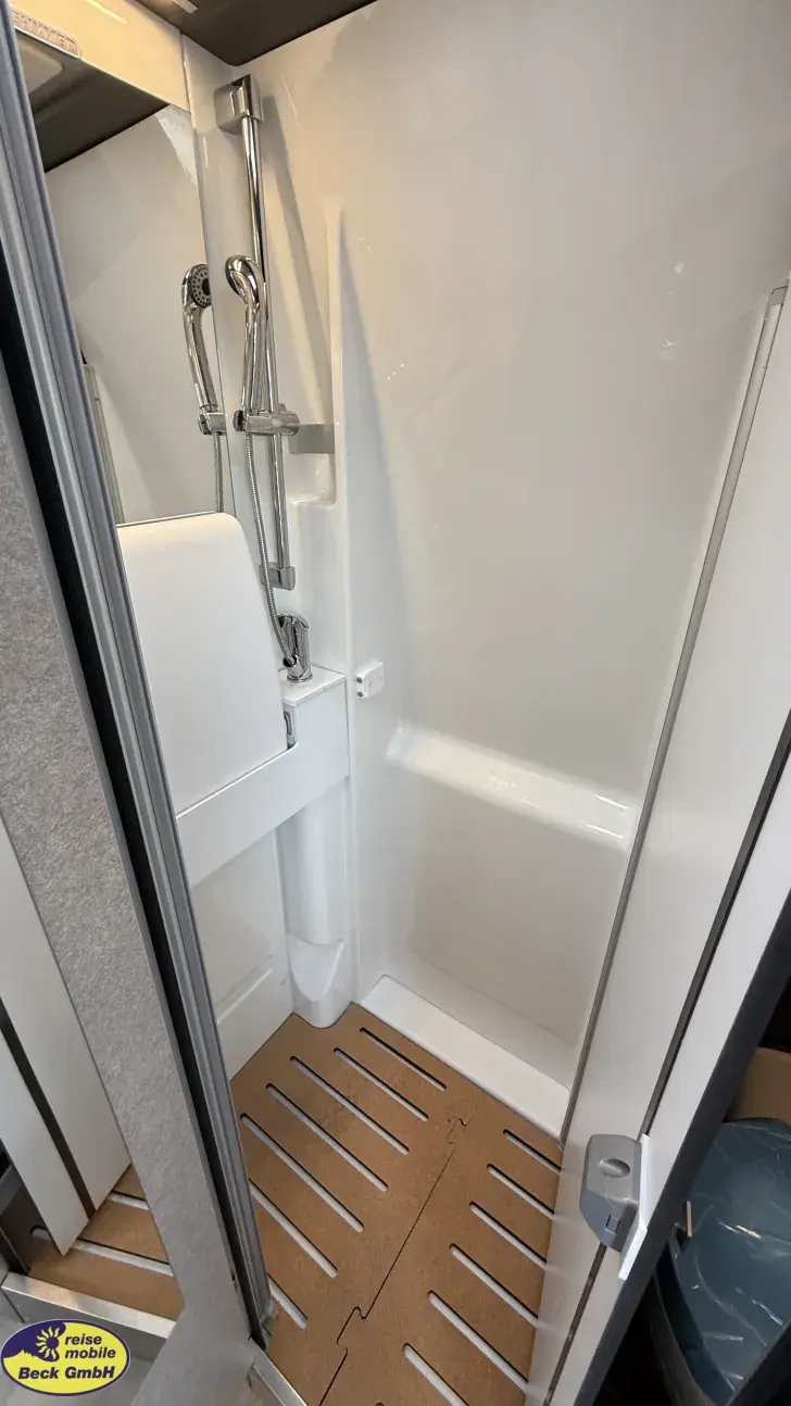 Fahrzeugbild Hymer Camper Van Grand Canyon S 700 4x4 Allrad #25