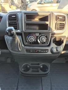 Fahrzeugbild Carado CV640 PRO+ Aufstelldach*Schwenkbad* #11