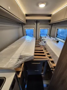 Fahrzeugbild Carado CV640 PRO+ Aufstelldach*Schwenkbad* #26