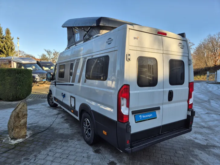Fahrzeugbild Carado CV640 PRO+ Aufstelldach*Schwenkbad* #39
