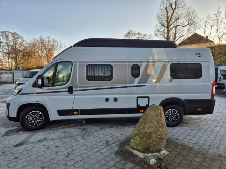 Fahrzeugbild Carado CV640 PRO+ Aufstelldach*Schwenkbad* #42