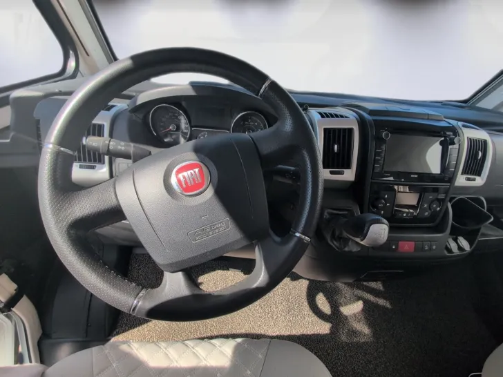 Fahrzeugbild Dethleffs Globebus I 6 Scheckheft gepflegt #6