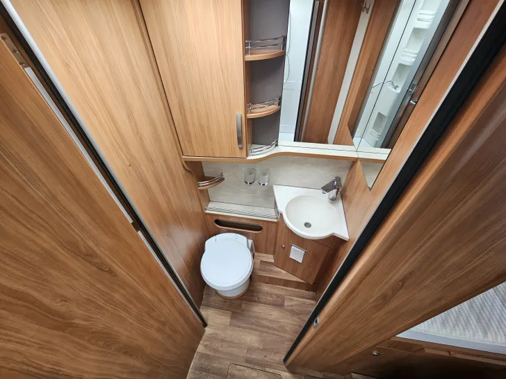 Fahrzeugbild Hymer Tramp SL 704 Wenig Km, Topausstattung ! #21