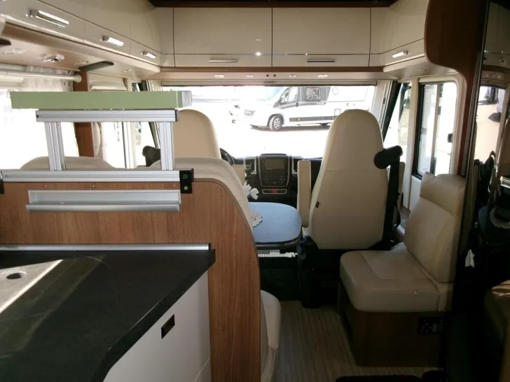 Fahrzeugbild Carthago c-compactline I 144 LE #15