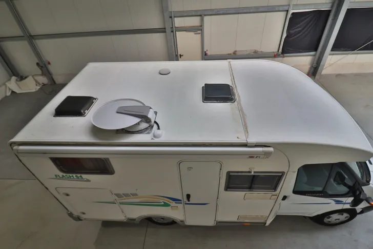 Fahrzeugbild Chausson Flash 04/Festbett/Garage/Markise/Klimaanlage #5