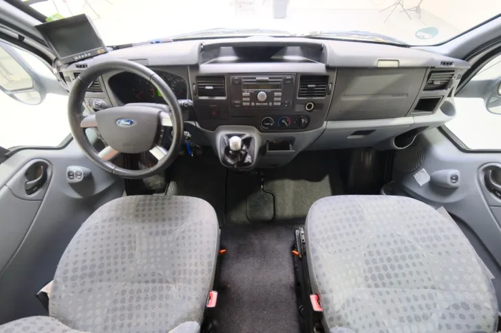 Fahrzeugbild Chausson Flash 04/Festbett/Garage/Markise/Klimaanlage #6