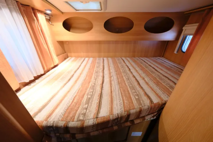 Fahrzeugbild Chausson Flash 04/Festbett/Garage/Markise/Klimaanlage #10