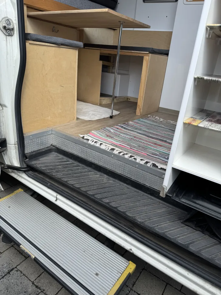 Grundriss Nacht VW Crafter 2.5-l-TDI