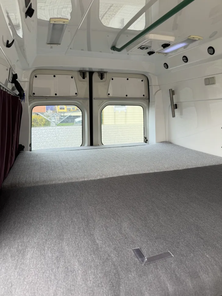 Fahrzeugbild VW Crafter 2.5-l-TDI #7